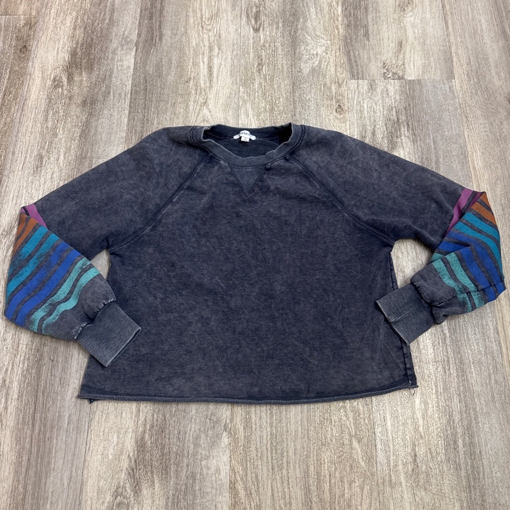 Evereve Beck Stripe tWomen Charcoal Acid Wash Rainbow Stripe Sweatshirt Small